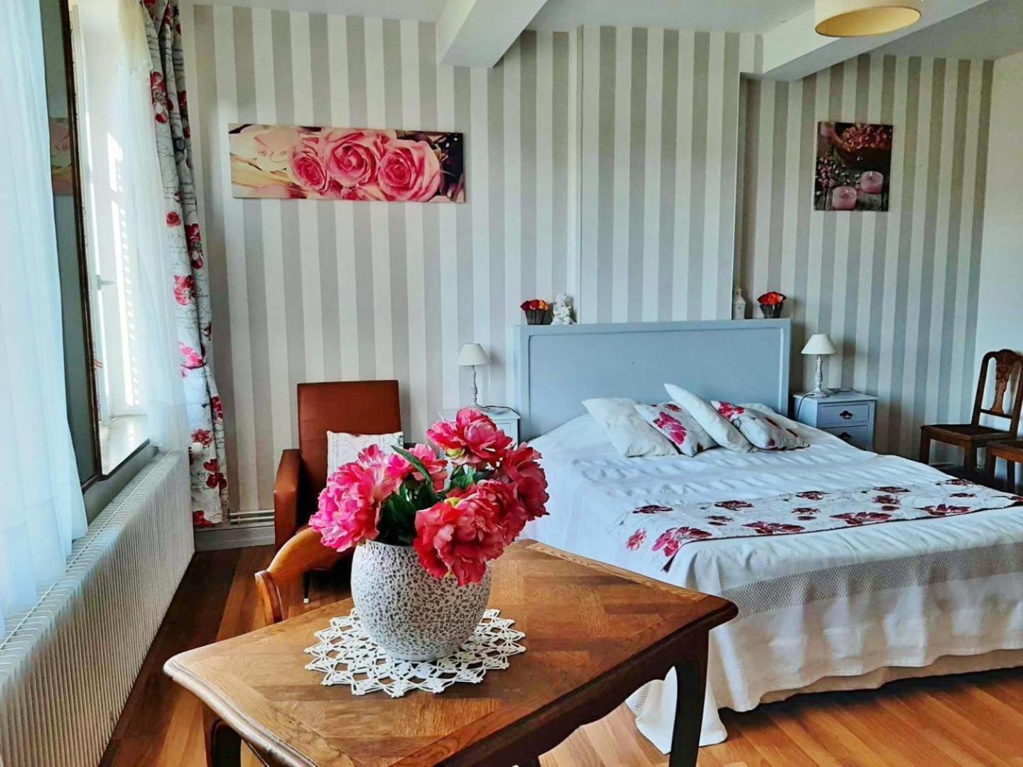 Le Chateau Saint-Aignan  外观 照片